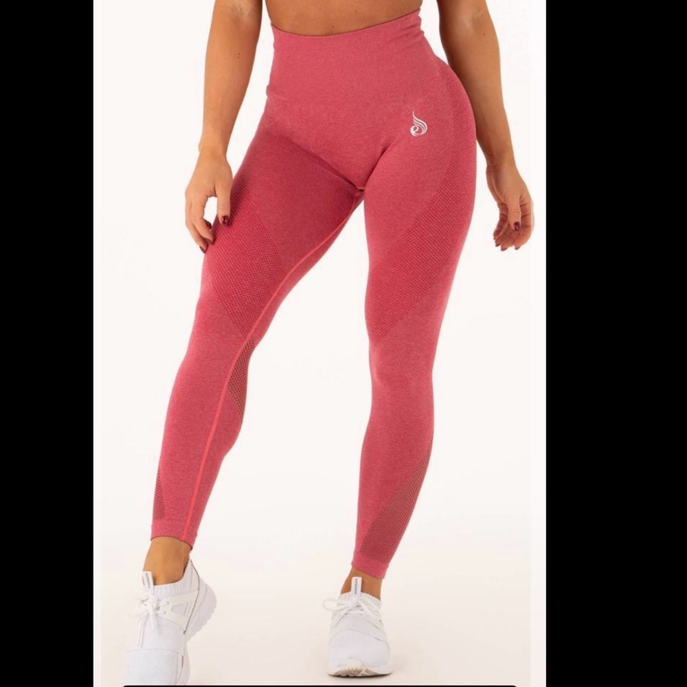 2pairs for the price of 1 - leggings size Medium